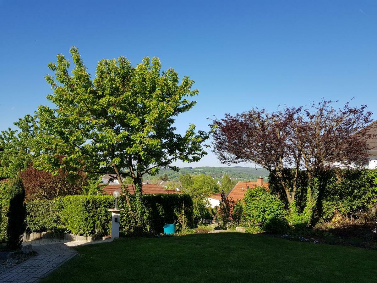 Ferienwohnung Am Betzelhuebel Ottweiler Luaran gambar